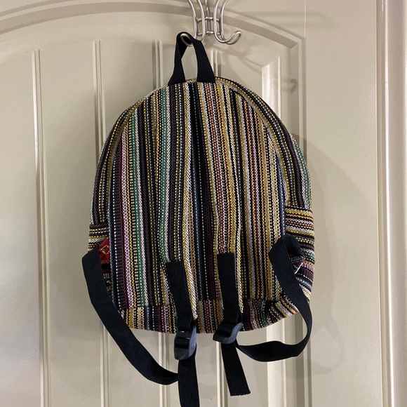 Unisex Backpack by Thread Heads Brand. NWT! - Picture 3 of 16